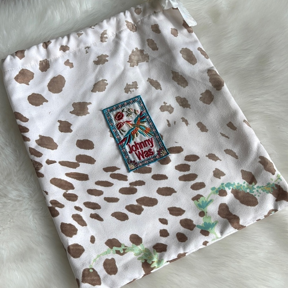 Johnny Was Small Cinch Top Pouch Cheetah Soft Print Bag 🪴